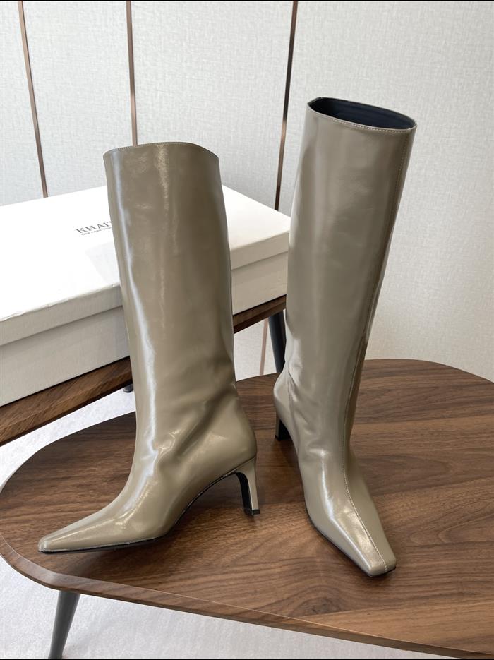 2025112817449620 480